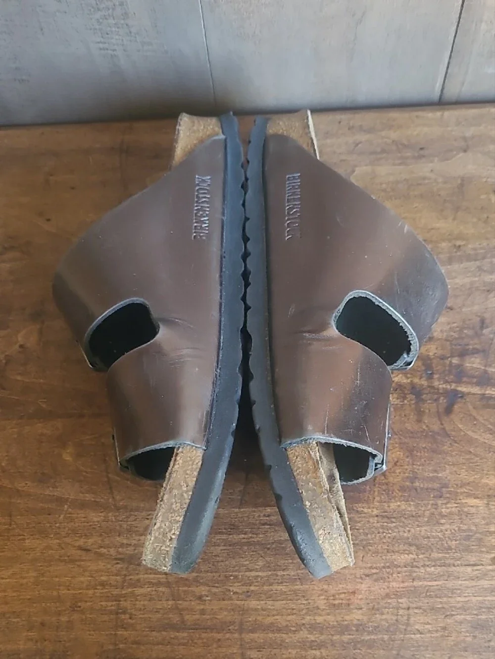 Birkenstock Arizona Sandals Women's sz 37/6.5US Metallic Sandals